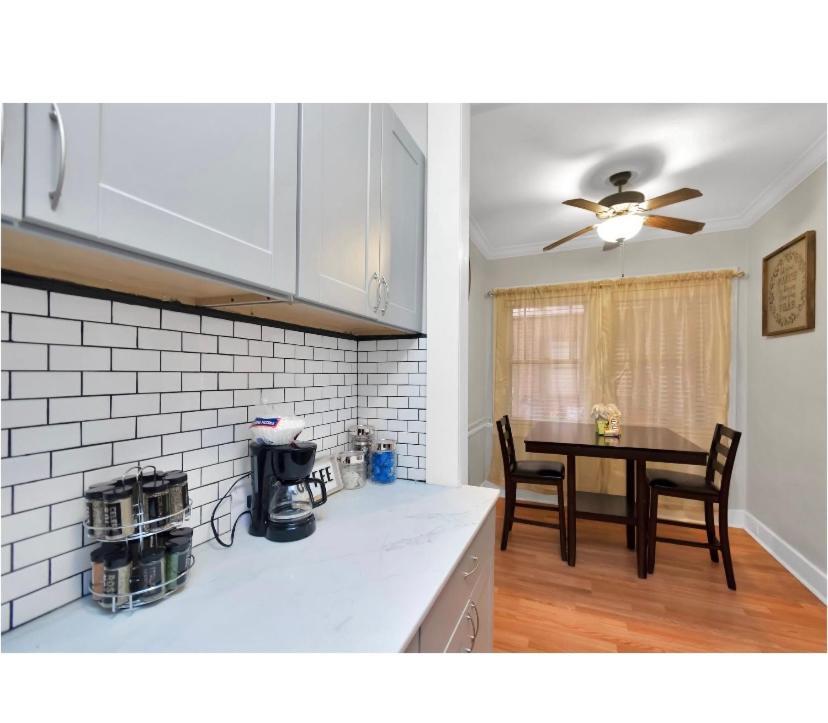 Cozy Downtown Studio By Toyota Center Houston Ngoại thất bức ảnh